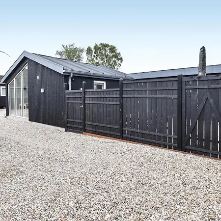 Lille Ron Holiday home Nyborg