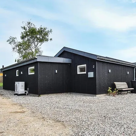 Lille Ron * نْيوبورغ